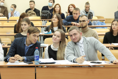1 и 4 октября студенты юридического института приняли участие в ежегодных судебных поединках в рамках Сибирской Юридической Недели